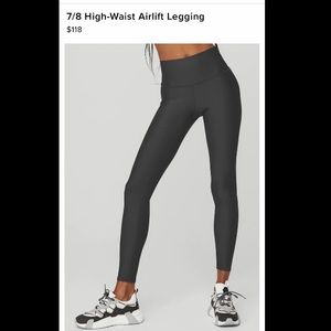 SOLD Alo airlift leggings size Small